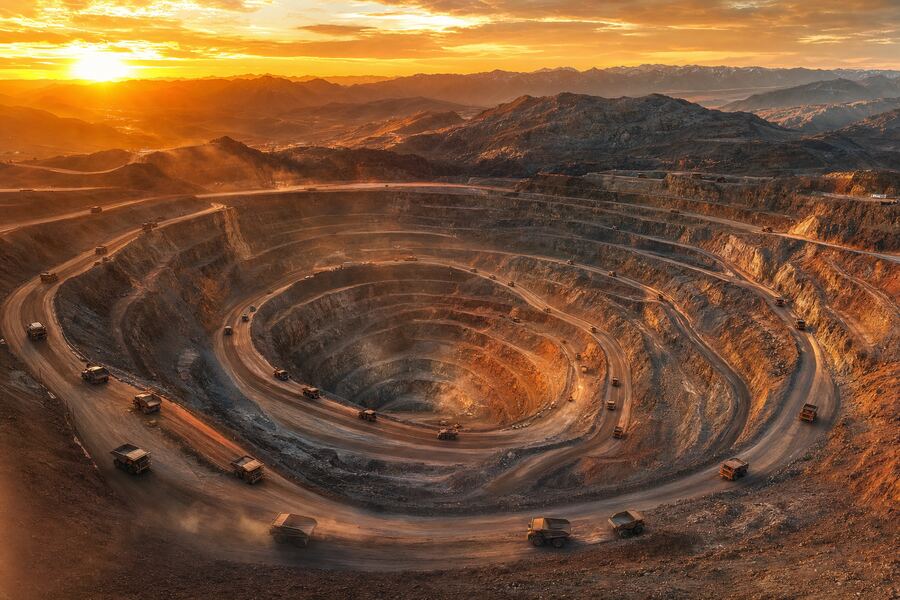 Mining & Resources